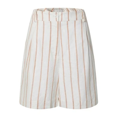 Bout pantalon blan pou Plezi ak bann vètikal